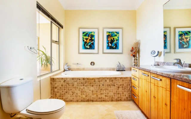 Camps Bay Beach Condo