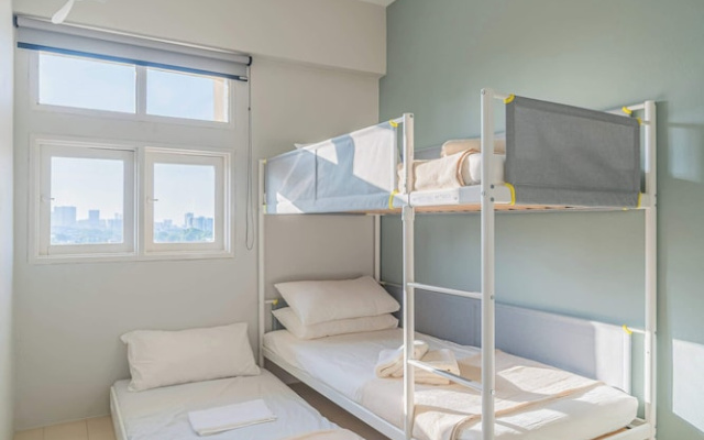 Stylish 3BR Stay Near Gurney Drive, Free Parking