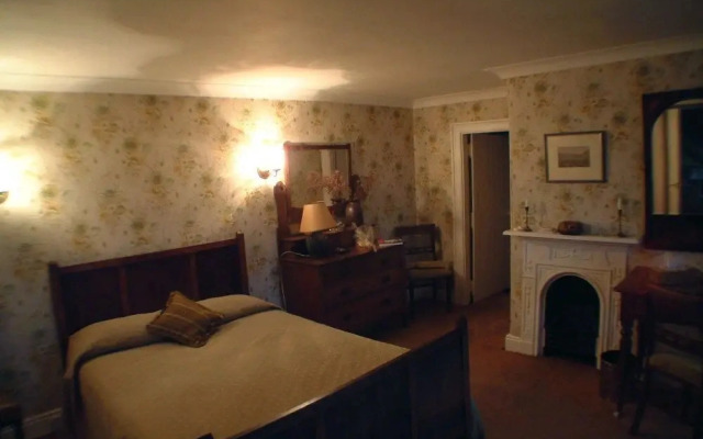 Cullintra House