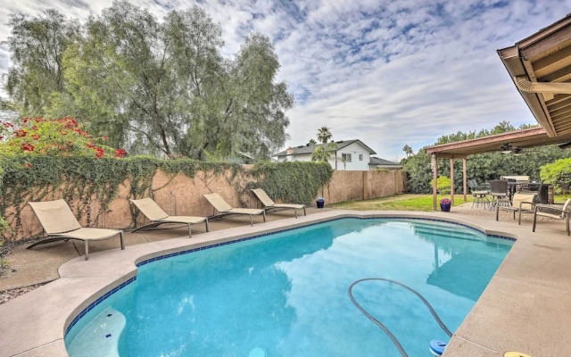 Poolside Oasis in Glendale w/ Desert Surroundings!