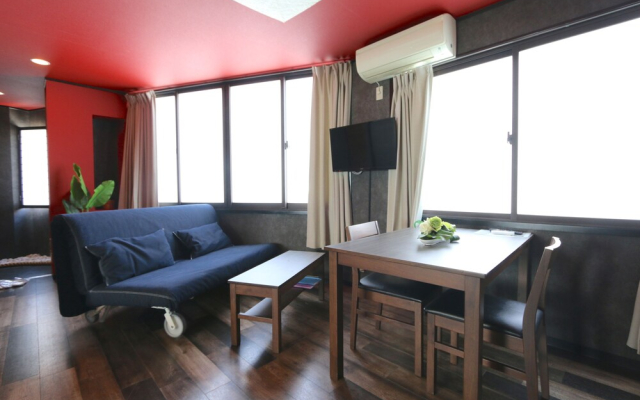 Guest House Liz Nakazaki-cho