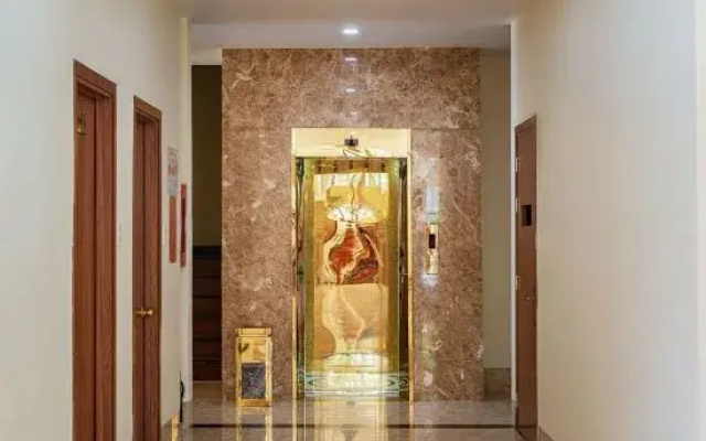 Luxy Park Hotel & Apartments - MTown