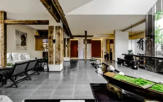 Leshan Youle Zaile Designer Hotel