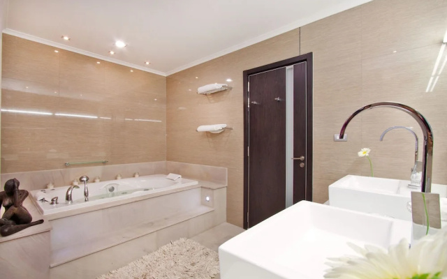 Royale Grand Villa