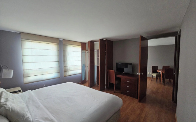 Residence L'heritage Aristóteles 140 by Bluebay
