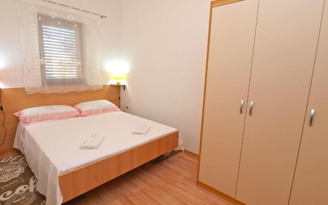 Apartment 1136