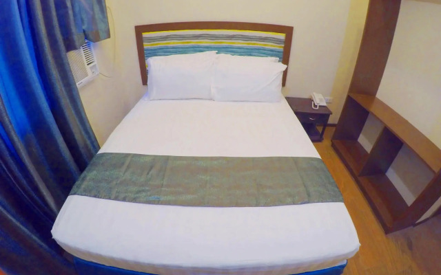 Golden Gate Suites