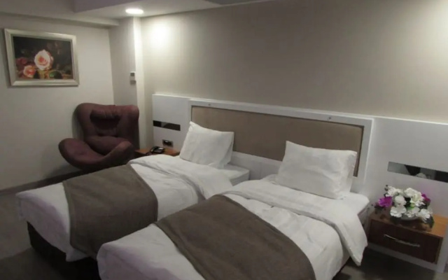 Guntur Park Otel