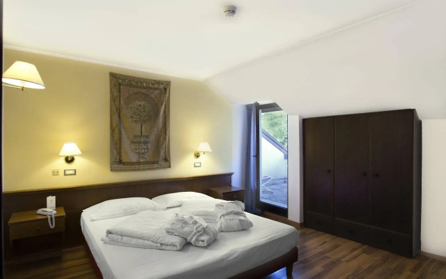 Hotel Baita Clementi