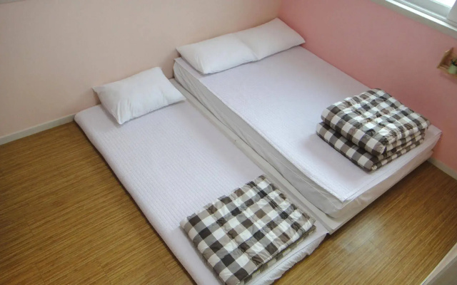 BB Hongdae Hostel