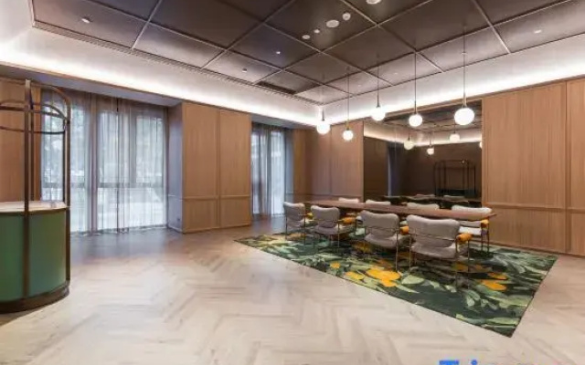 Orange Hotel (Yichun Station Wanda Plaza Store)