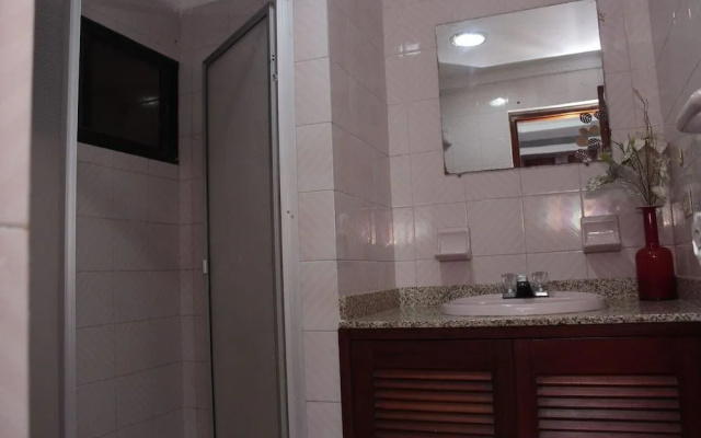 Casa Blanca Just For Travelers