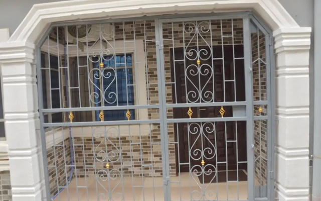 Luxurious 3-bedroom Apartment in Alimosho, Lagos