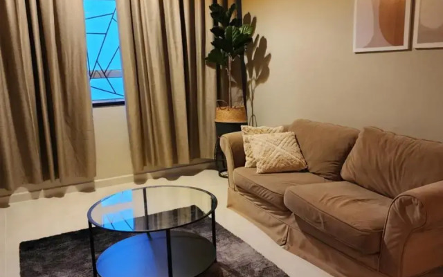 Ndw appartment. Clean house + NEW furniture