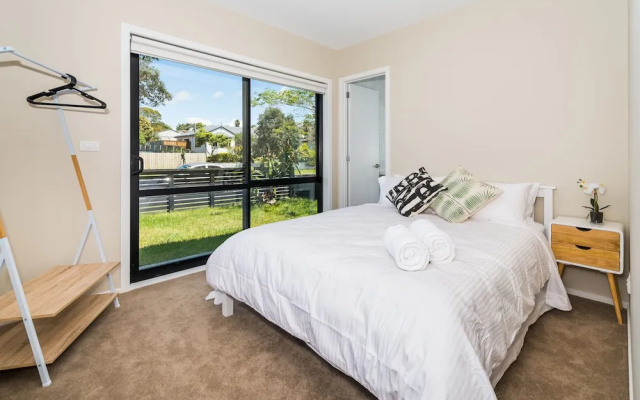 Unsworth Height New 3 Bedrooms Unit