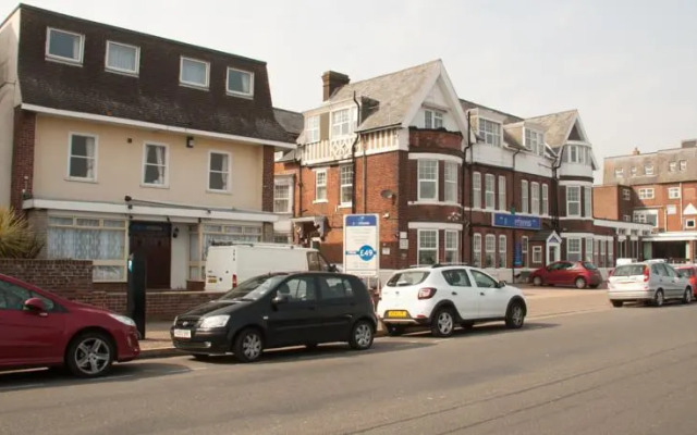 Hadleigh Gables Hotel