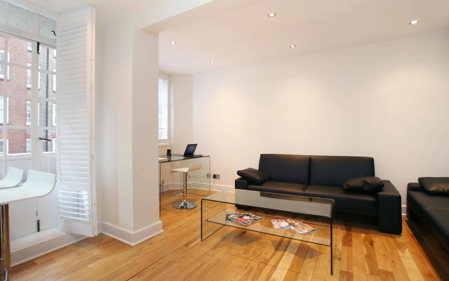 Veeve  Chelsea Cloisters Apartment