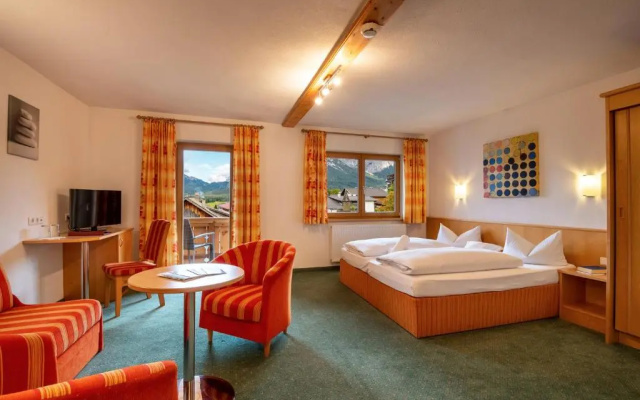 Hotel Tyrol