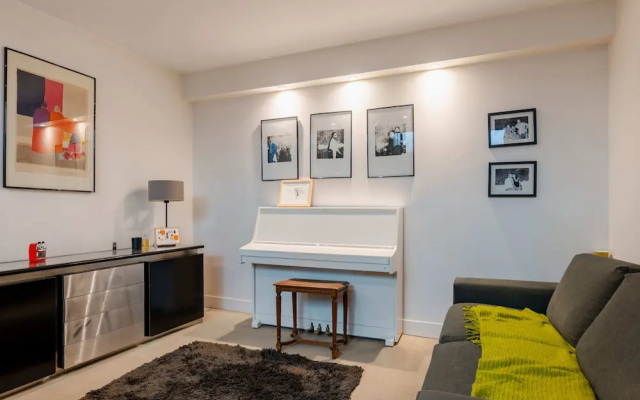 Paris Mimosa Penthouse Residences