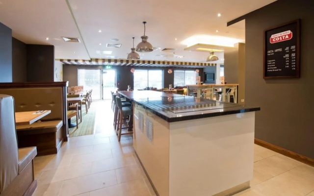 Premier Inn Honiton