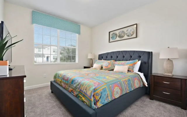 Storey Lake 4734