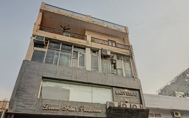 Hotel O Kanak palace