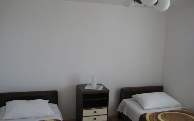 Apartments Biserka