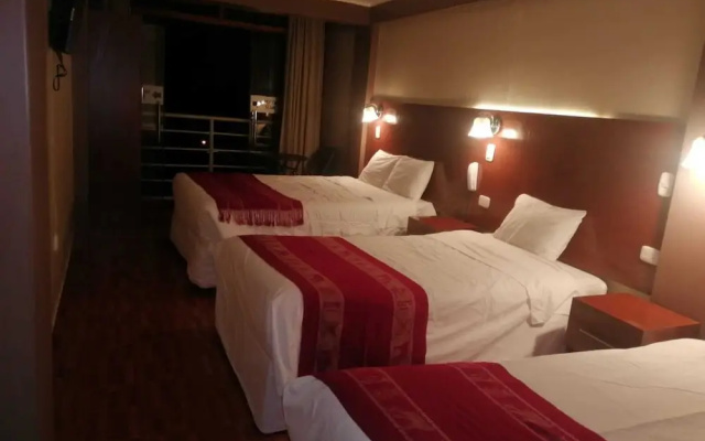 Hotel Tierra In