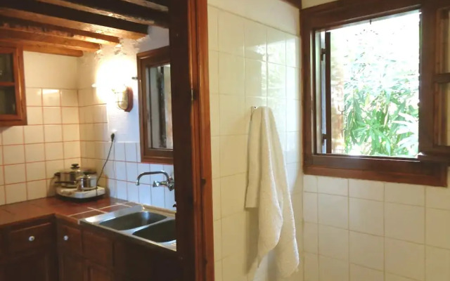 Skyros studios