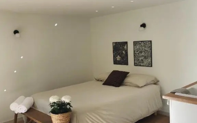 Adorables studios - emplacement idéal