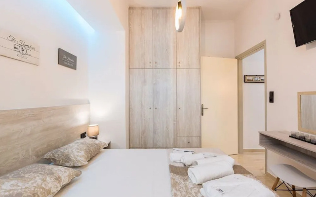 Mpali Bay View And Beach Front Apt Crete