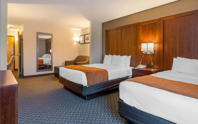 Comfort Suites