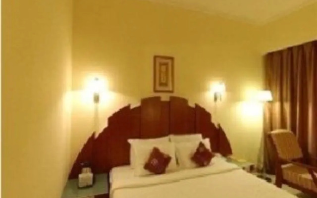 Hotel NKM's Grand