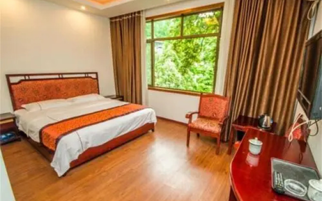 Fuhu Temple Qiaotou Hotel