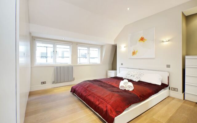 Отель Trafalgar Square - Piccadilly Circus Apt Великобритания, Лондон - отзывы, цены и фото номеров - забронировать отель Trafalgar Square - Piccadilly Circus Apt онлайн комната для гостей