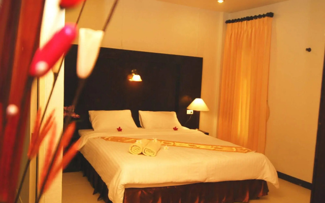Lanta Pavilion Resort