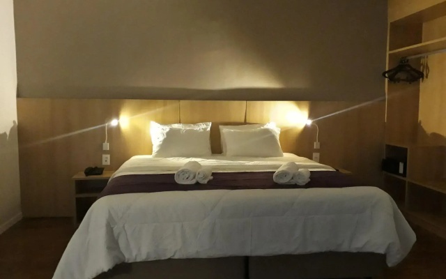 Legacy Hotel