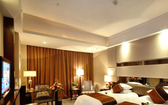 Jin Jiang Royal Palace Hotel