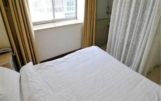 Kelinning Hotel Qingdao East Jialingjiang Road