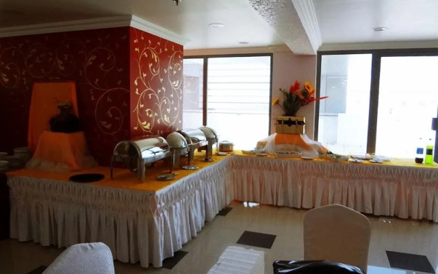 OYO 132 Al Reef Hotel