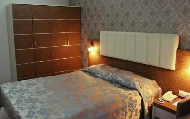 Ozden Eren Hotel