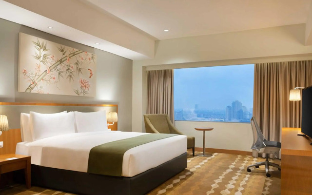 Holiday Inn & Suites Jakarta Gajah Mada by IHG