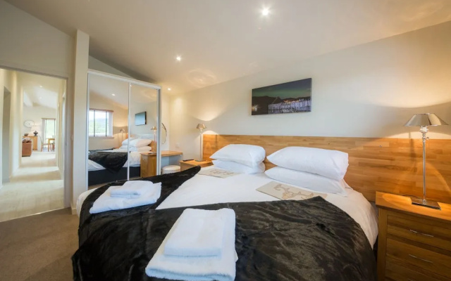Tanfield, Sleep 6, Private hot Tub, pet Friendly