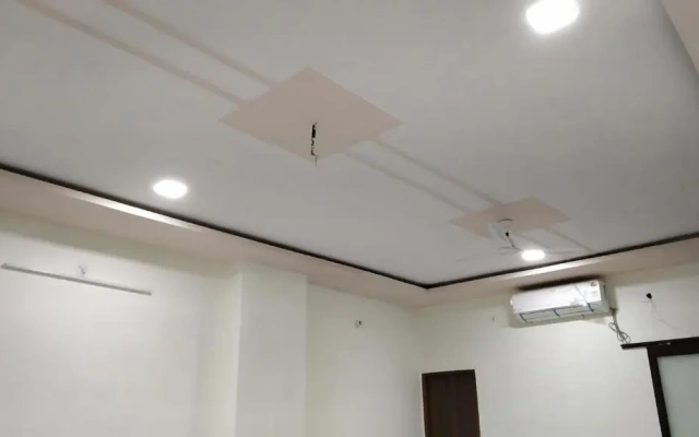 Rajlakshmi Guest House