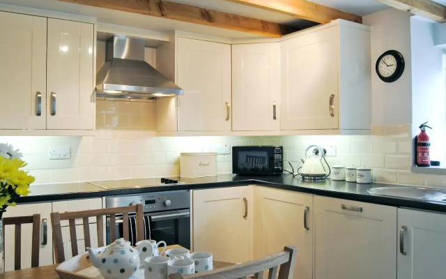 Crabapple Cottage
