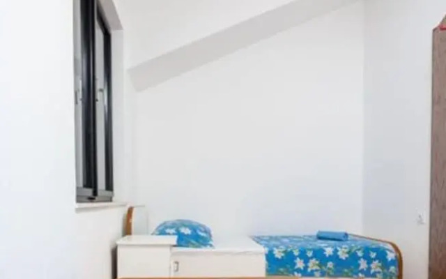 Excellent Apartment With Balcony and Sea View
