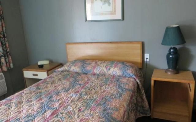 Central Motel