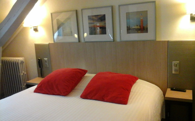 Hotel Carmin