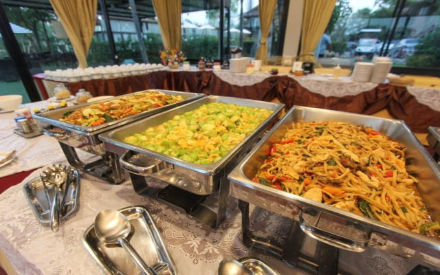 The Grace Amphawa Resort