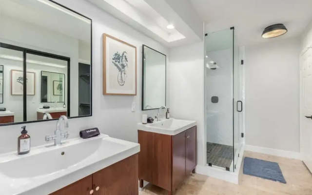 Greenway Park Retreat Al-fresco Living Heated Pool